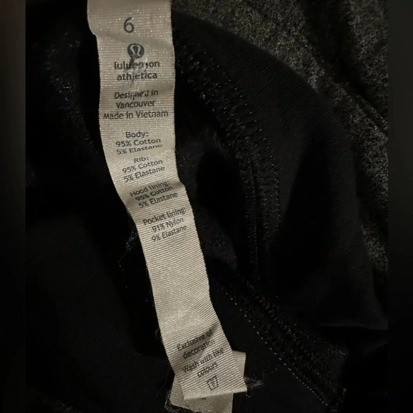 Lululemon Athletica gray hooded tops size 6 - Picture 9 of 9